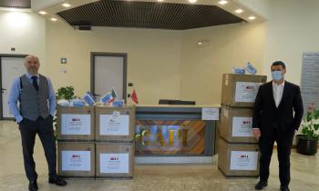 Mascherine alle aziende e due ventilatori polmonari agli Spedali Civili di Brescia