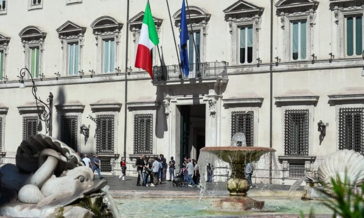 DECRETO 1 MAGGIO. CAMISA: PUNTO DI RIPARTENZA. BENE SALARIO GIUSTO E GIOVANI