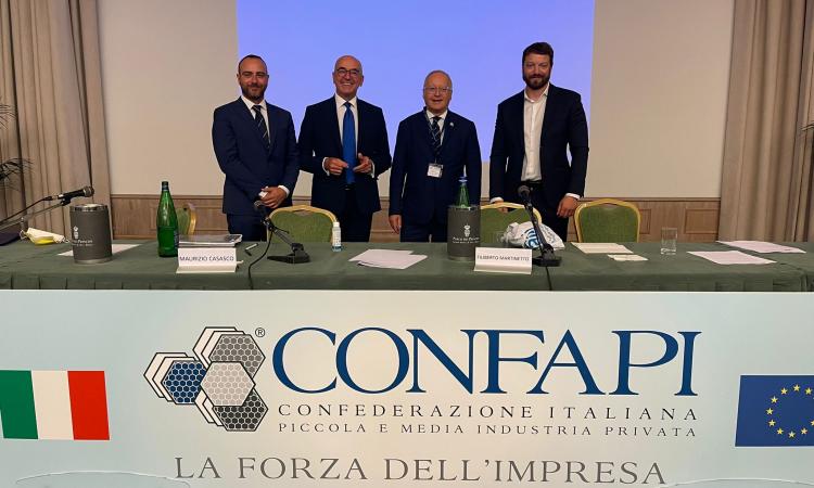 CONFAPI PADOVA AL FIANCO DEL PRESIDENTE CASASCO, «LE SFIDE CHE CI LEGANO: RILANCIO DEL SISTEMA PRODUTTIVO E ATTENZIONE E AL CAPITALE UMANO»