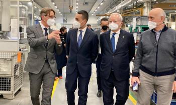 Pmi. Di Maio Visita aziende bresciane Confapi: “Eccellenze italiane”