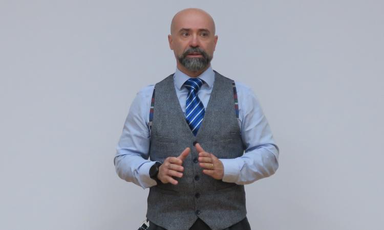 PMI, quarto trimestre conferma rallentamento. Sivieri: Sara' anno complicato, ci vorrebbe più coraggio