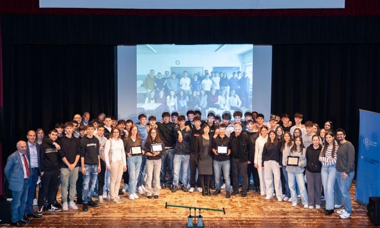 Ex aequo per la seconda edizione de “La piccola impresa che vorrei”: vincono la 3A LS Pinchetti di Tirano e 3B Energia Badoni di Lecco