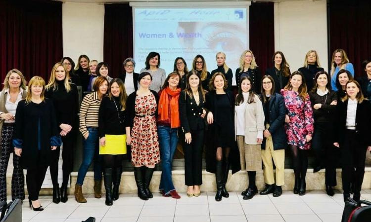 APID - Hour "Women & Wealth" in Apindustria Brescia
